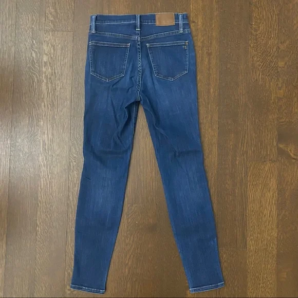 Madewell 10" High-Rise Skinny Jeans in Danny Wash: TENCEL™ Denim Edition Size 26 - Picture 6 of 11